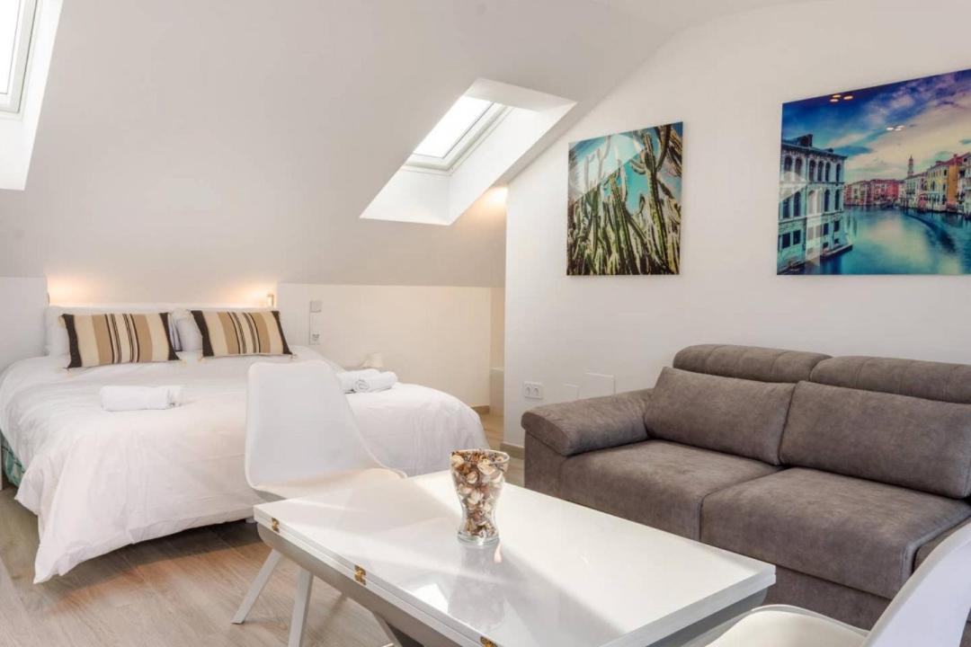 Appartamento Minty - La Merced Atico Duplex Málaga